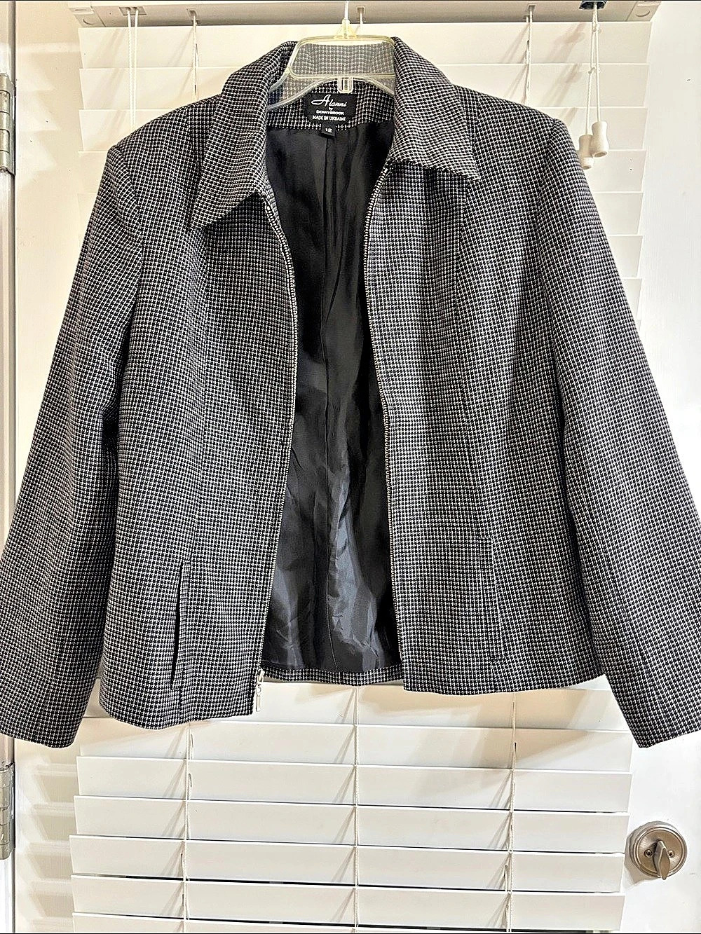 Alanni by Donny Brook Jacket in Black & White Size 12